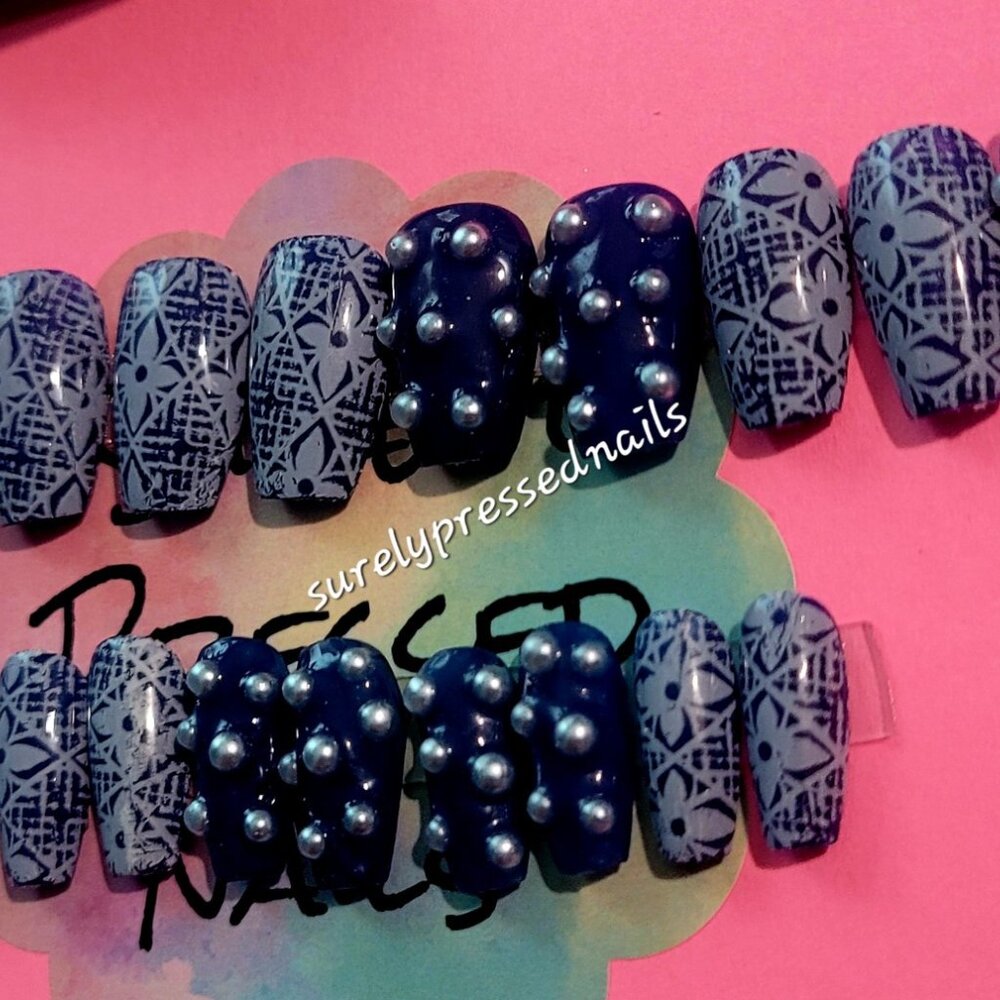 Blue and White Lace with Pearl like Rhinestones Short Coffin Press on Nails
